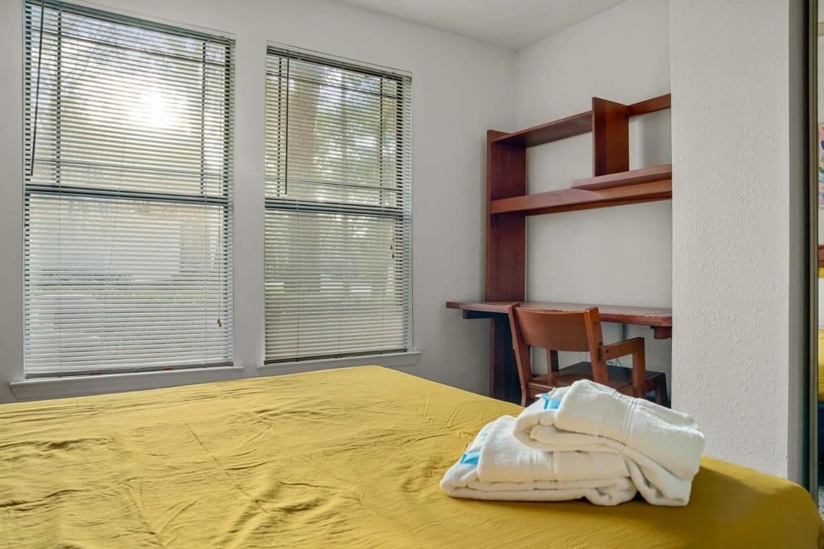 Budget Friendly Sleeps 8 Discounts Available Tampa Buitenkant foto