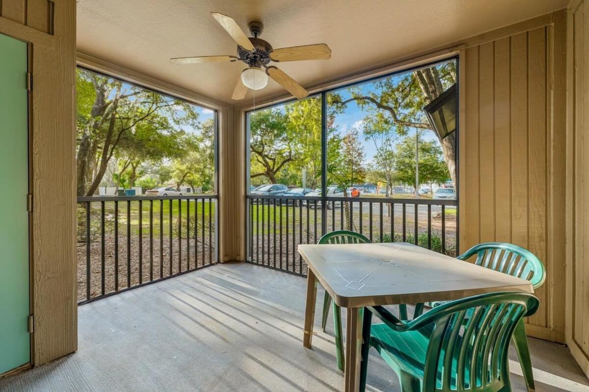 Budget Friendly Sleeps 8 Discounts Available Tampa Buitenkant foto